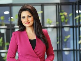 chitra tripathi, news anchor