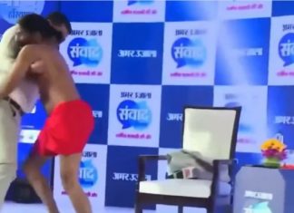 बाबा रामदेव का अमर उजाला संवाद में कुश्ती वाला वीडियो वायरल