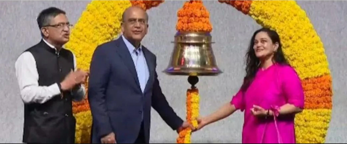 इंडिया टुडे ग्रुप,,इंडिया टुडे 50 साल,,गोल्डन जुबली,,भारतीय पत्रकारिता,,मीडिया न्यूज़,,NSE बेल रिंगिंग,,अरुण पुरी,,कली पुरी,,मीडिया इंडस्ट्री इंडिया,,जिम्मेदार पत्रकारिता